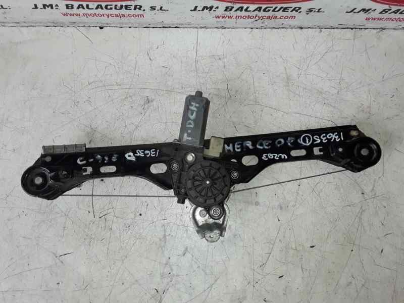 Recambio de elevalunas trasero derecho para mercedes-benz clase c (bm 203) berlina referencia OEM IAM 0130822007 / A2038203042  