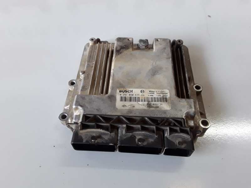 Recambio de centralita motor uce para dacia dokker k9k612 referencia OEM IAM 0281030439/237102213R/237102213R/1039S68020  