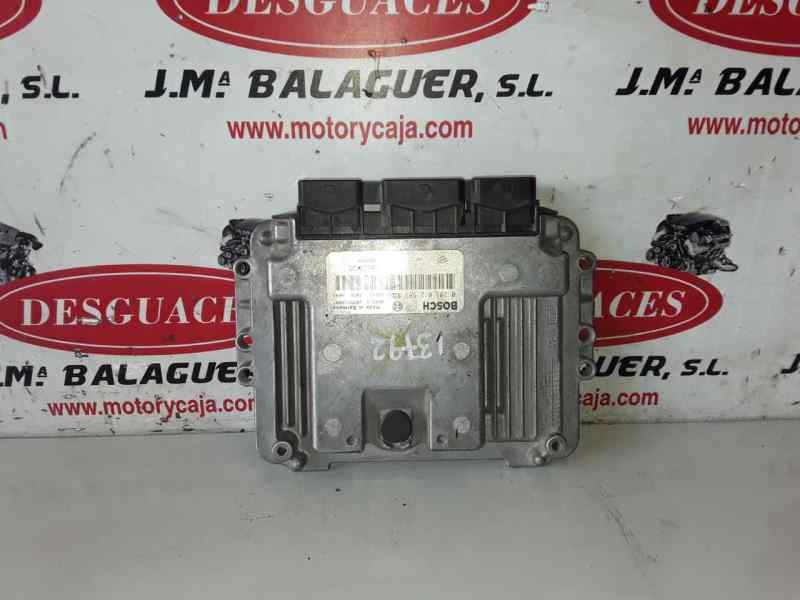 Recambio de centralita motor uce para renault scenic ii (jm) referencia OEM IAM 0281012589 / 8200527725 / 8200527756 / 1039S1000
