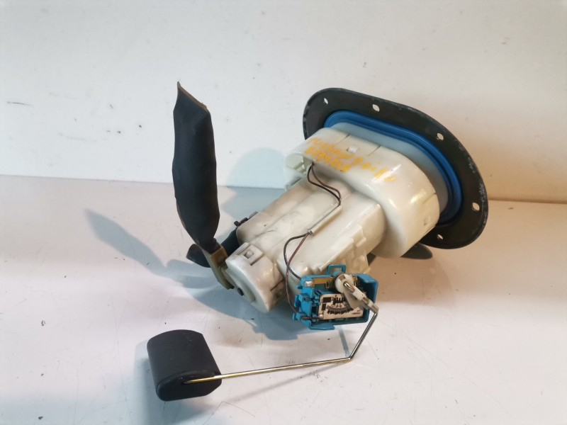 Recambio de aforador para hyundai tucson (jm) g4gc referencia OEM IAM 311102E000  