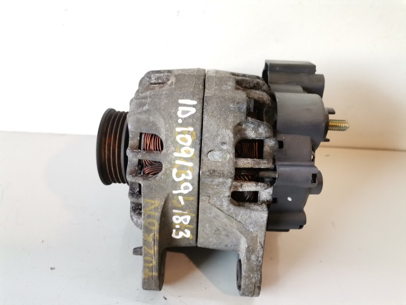 Recambio de alternador para hyundai tucson (jm) g4gc referencia OEM IAM A0002655023 / 3730022650  