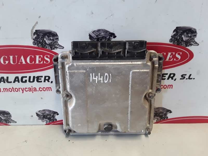 Recambio de centralita motor uce para renault trafic ii furgón referencia OEM IAM 0281011356 / 1039S02347 / HOM8200091517 / 8200