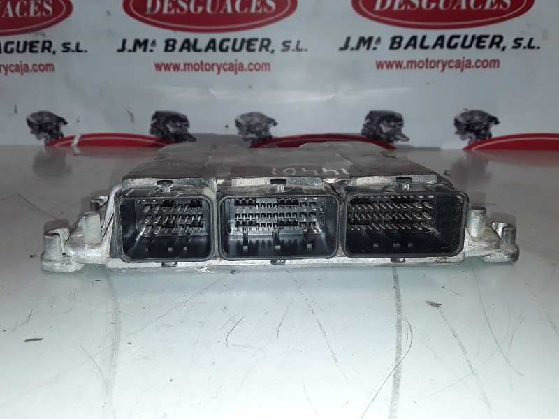 Recambio de centralita motor uce para renault trafic ii furgón referencia OEM IAM 0281011356 / 1039S02347 / HOM8200091517 / 8200