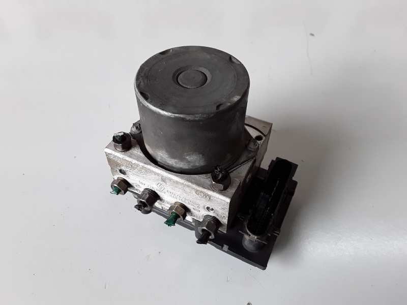 Recambio de abs para renault megane ii berlina 3p f9q800 referencia OEM IAM 0265231577/8200377455/0265800440  
