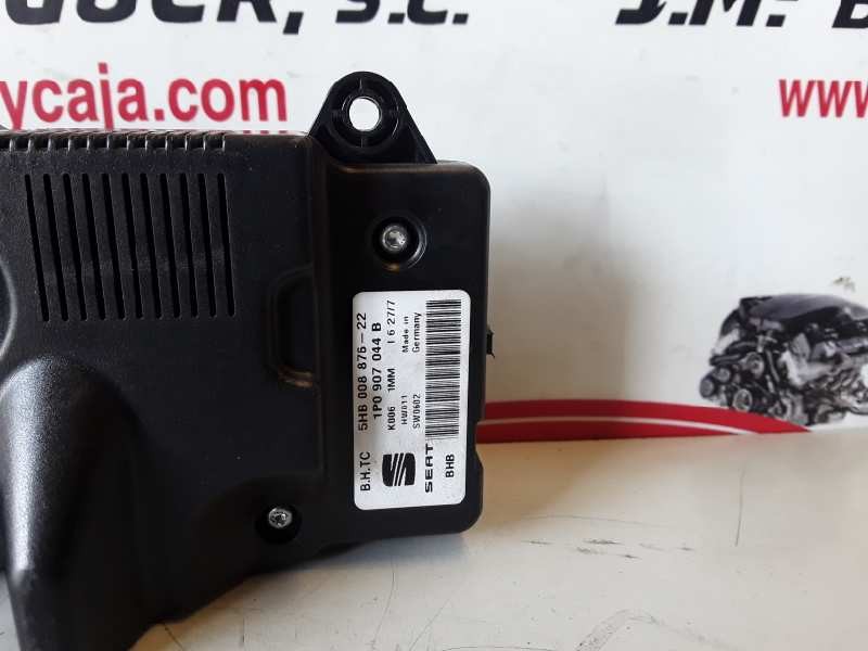Recambio de mando climatizador para seat leon (1p1) referencia OEM IAM 5HB00887622 / 1P0907044B  