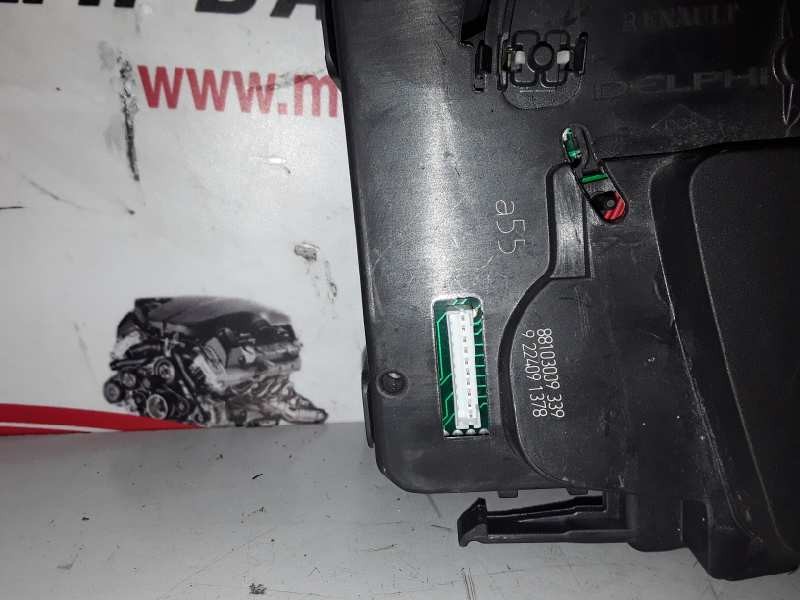 Recambio de mando limpia para renault clio iii referencia OEM IAM 88103009339  
