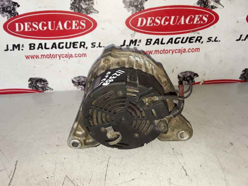 Recambio de alternador para opel corsa b referencia OEM IAM 0123110008 / 90561967 / 70  