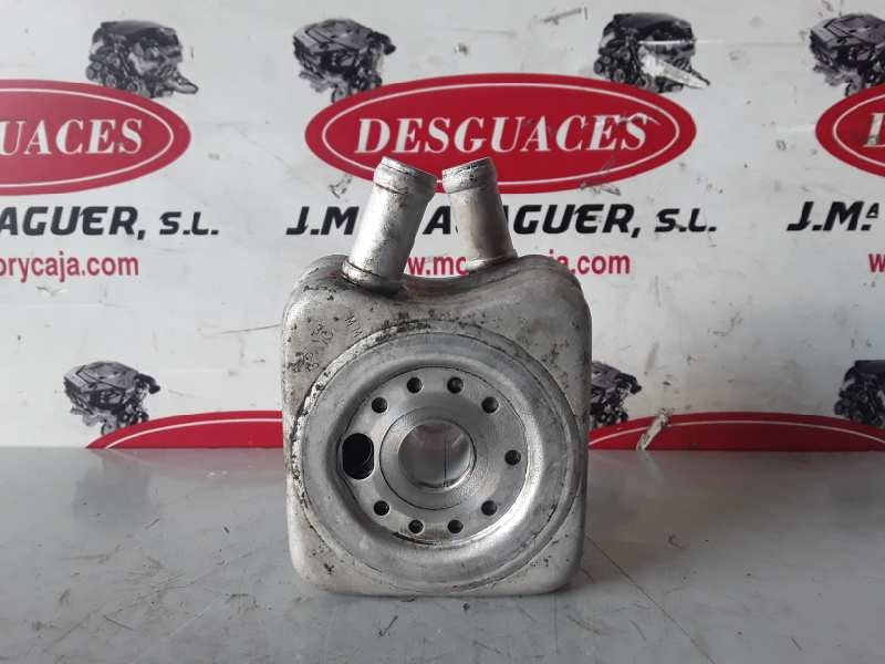 Recambio de enfriador aceite motor para seat leon (1p1) referencia OEM IAM 028117021L  