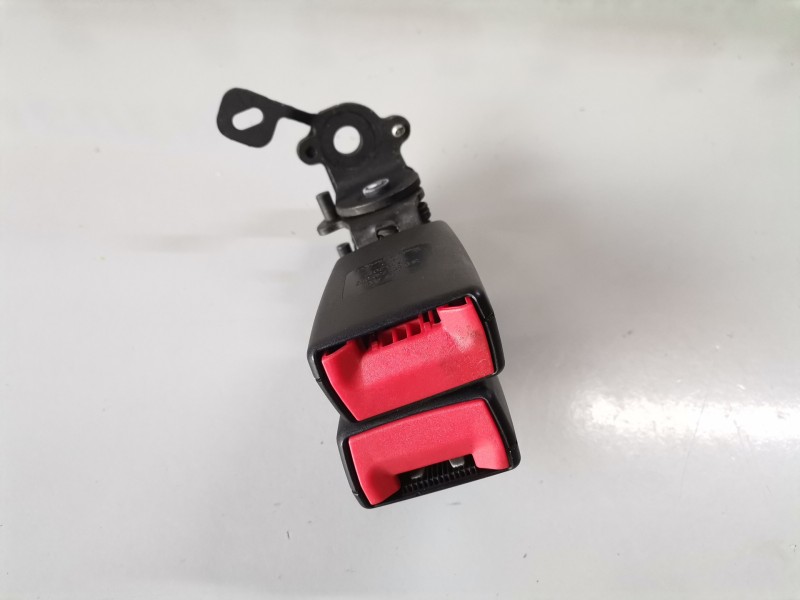 Recambio de no identificado para seat leon st 5f8 cjxc referencia OEM IAM 5F0857739QVZ  