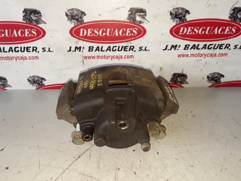 Recambio de pinza de freno delantera derecha para chrysler voyager (rg) vm07c referencia OEM IAM 66239 / 3206  
