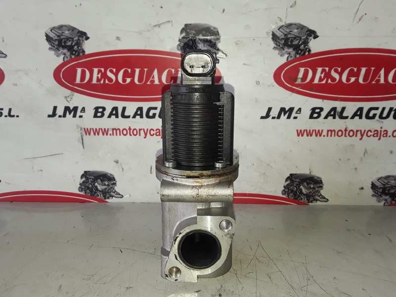 Recambio de valvula egr para opel astra h berlina z19dt referencia OEM IAM 50024005 / 10T144  