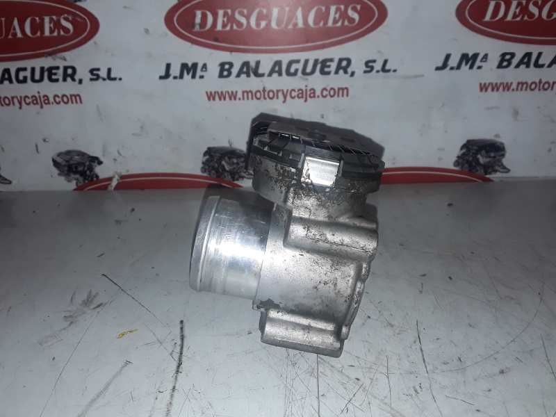 Recambio de caja mariposa para nissan primastar (x83) m9r780 referencia OEM IAM 8200330810E / H8200330812 / 0281002681  
