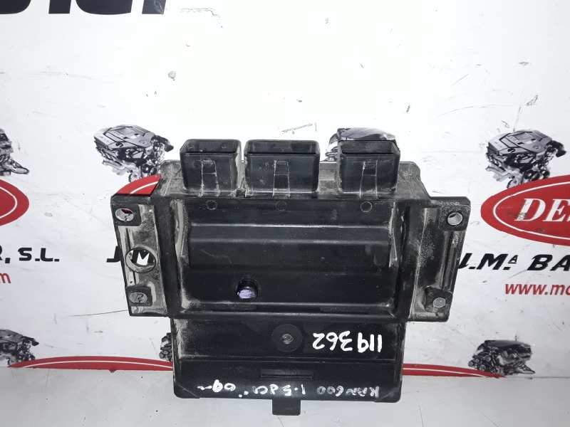 Recambio de centralita motor uce para renault kangoo ii (f/kw0) referencia OEM IAM 8200909666  