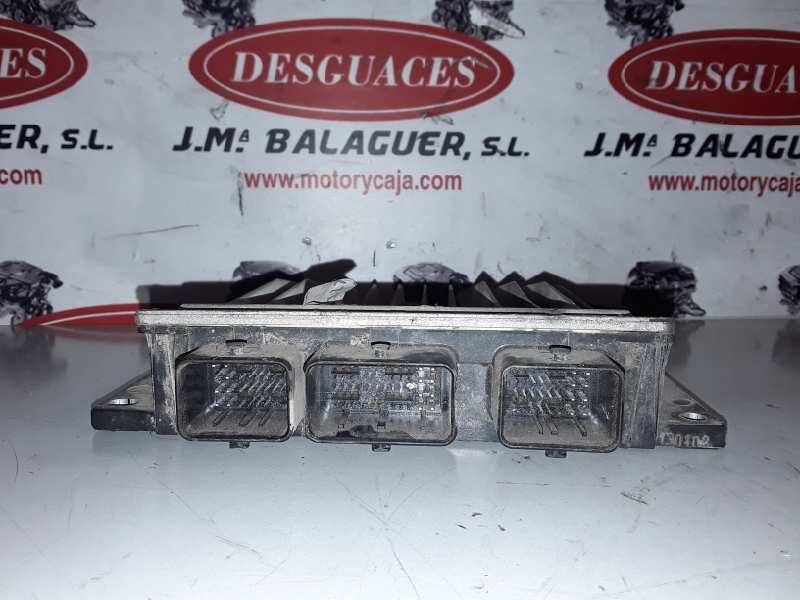 Recambio de centralita motor uce para renault kangoo ii (f/kw0) referencia OEM IAM 8200909666  