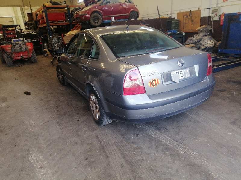 volkswagen passat berlina (3b3) del año 2003