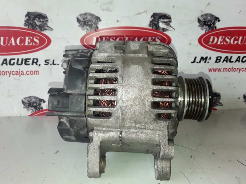 Recambio de alternador para audi a4 berlina (8e) blb referencia OEM IAM TG14C011 / 140A  
