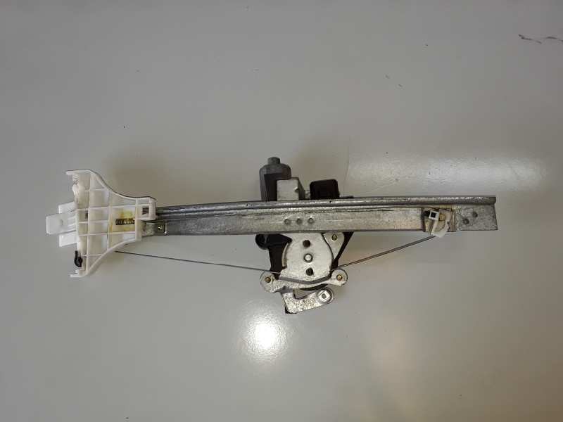 Recambio de elevalunas trasero izquierdo para ford mondeo berlina (ge) fmba referencia OEM IAM 0130821773  