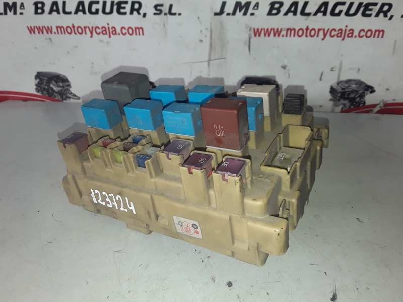 Recambio de caja reles / fusibles para toyota celica (t23) referencia OEM IAM   