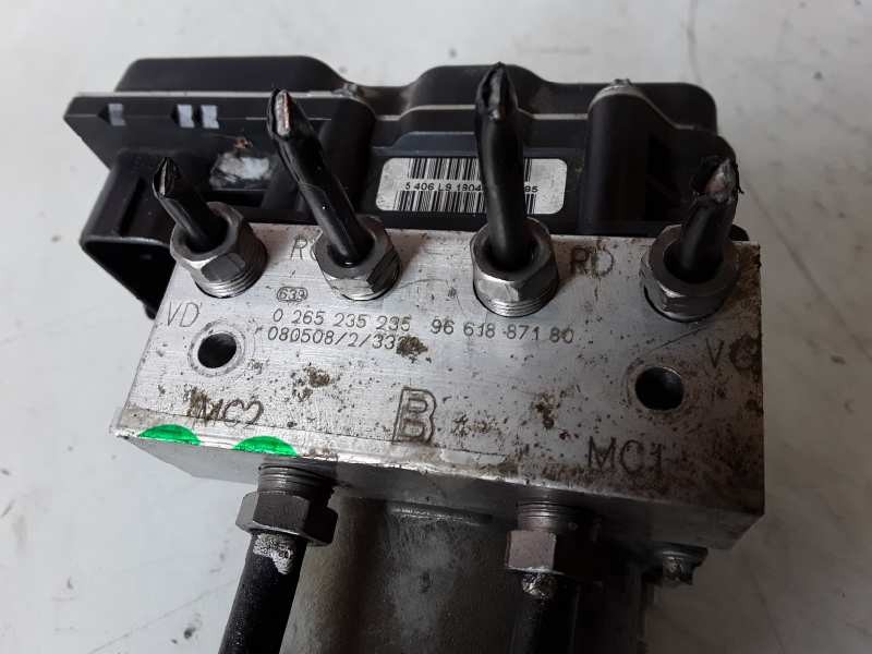 Recambio de abs para citroen c4 berlina 9hy referencia OEM IAM 0265235235 / 9661887180 / 9663241380 / 0265950635  
