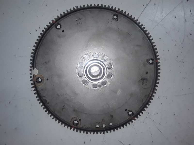 Recambio de volante motor para audi q5 (8r) referencia OEM IAM 059105 / 323BJ / 059105189K  