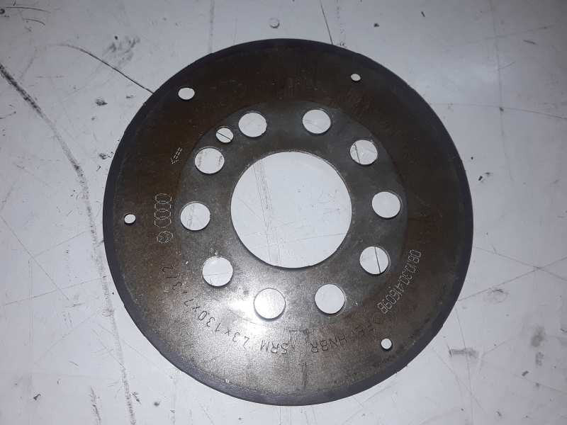 Recambio de volante motor para audi q5 (8r) referencia OEM IAM 059105 / 323BJ / 059105189K  