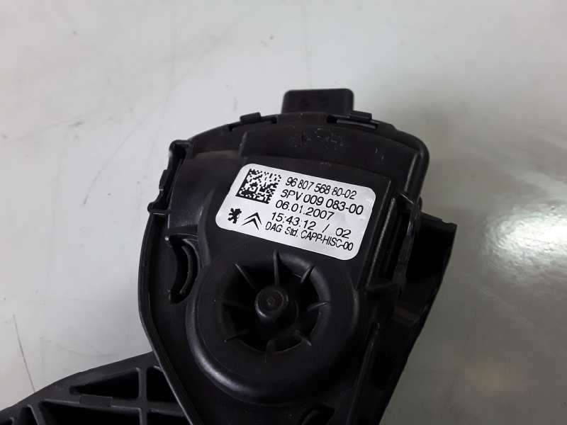 Recambio de pedal acelerador para peugeot 207 8hz referencia OEM IAM 968075688002 / 6PV00908300  