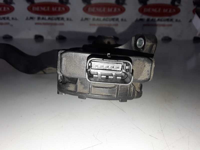Recambio de pedal acelerador para peugeot 207 8hz referencia OEM IAM 968075688002 / 6PV00908300  