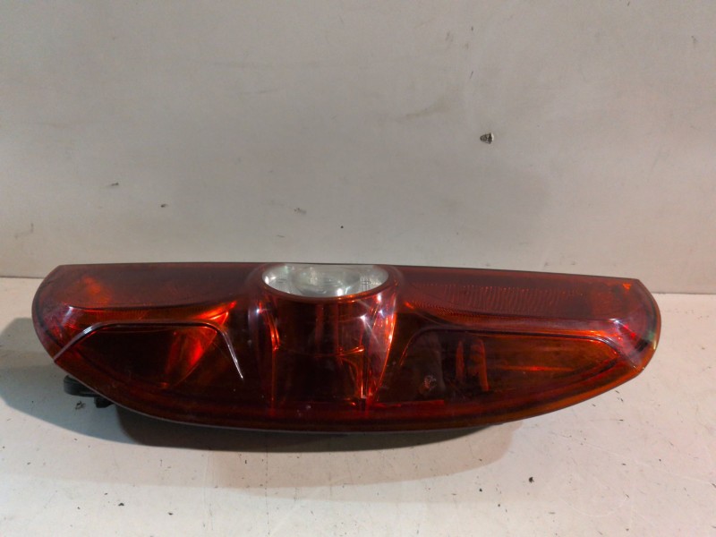 Recambio de piloto trasero derecho para fiat ii doblò (152) 198a3000 referencia OEM IAM 00518305640  