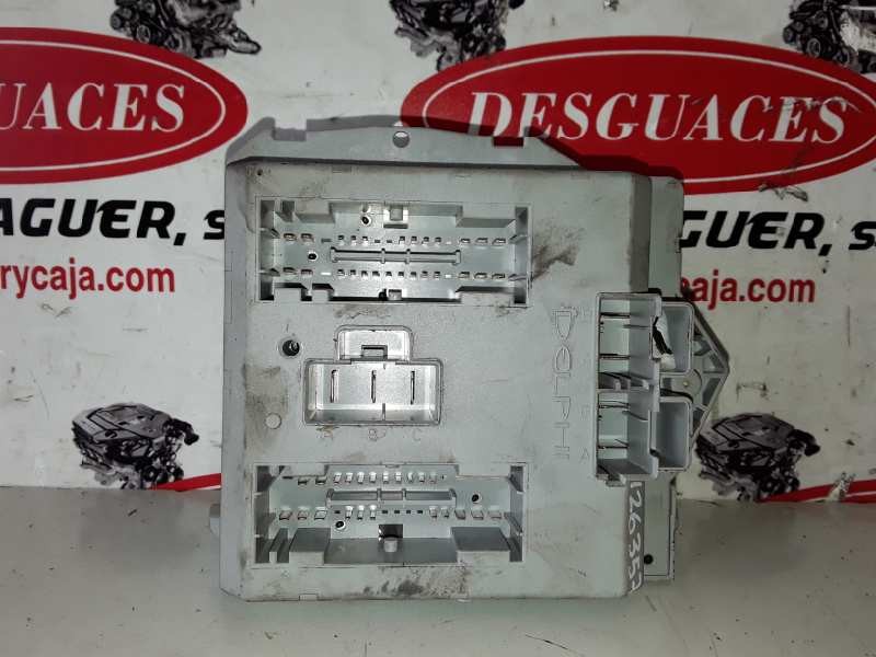 Recambio de caja reles / fusibles para fiat i doblò (119) 223b1000 referencia OEM IAM 51763772  