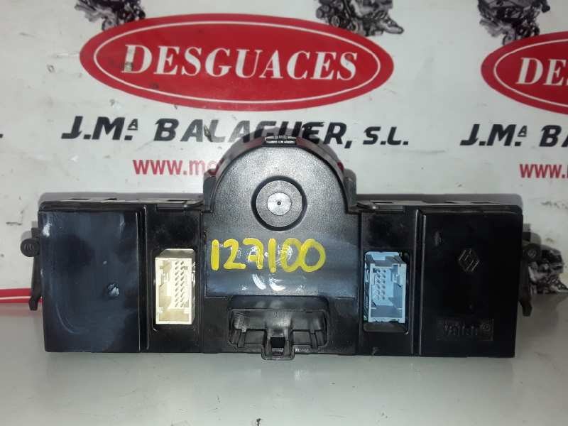Recambio de mando climatizador para renault megane ii berlina 5p f9q800 referencia OEM IAM 8200344841  