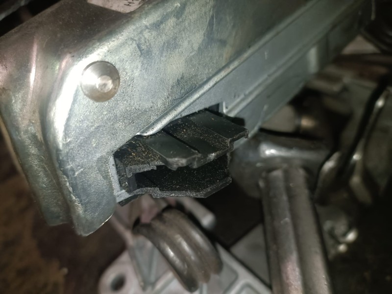 Recambio de columna direccion para volkswagen touareg (7la) bac referencia OEM IAM 4E0905852D  