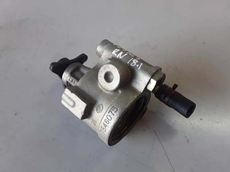 Recambio de bomba direccion para renault scenic rx4 (ja0) f9q796 referencia OEM IAM 7700437181/ 26082027/ 7700437179  