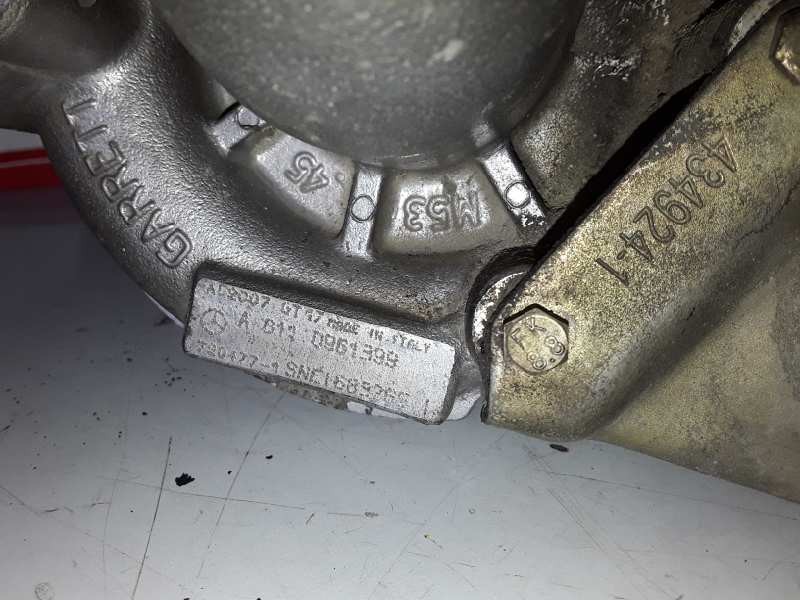 Recambio de turbocompresor para mercedes-benz vito furgón (638) referencia OEM IAM A6110961999 / 7204771  