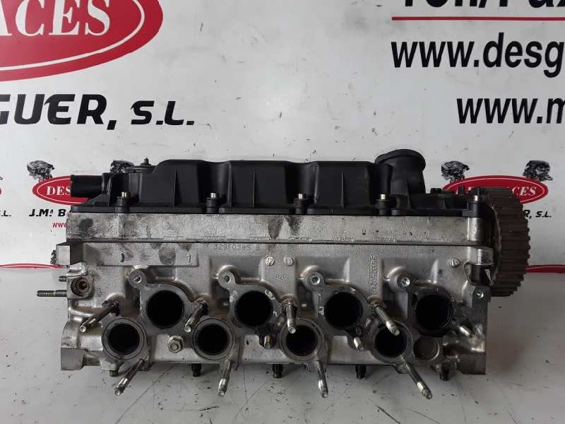 Recambio de culata para citroen xantia berlina referencia OEM IAM 9633750210 / 329F0385B / RHZ  