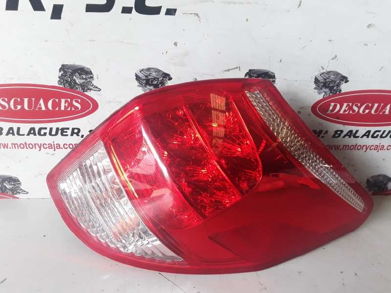 Recambio de piloto trasero derecho para toyota rav4 (a3) referencia OEM IAM   