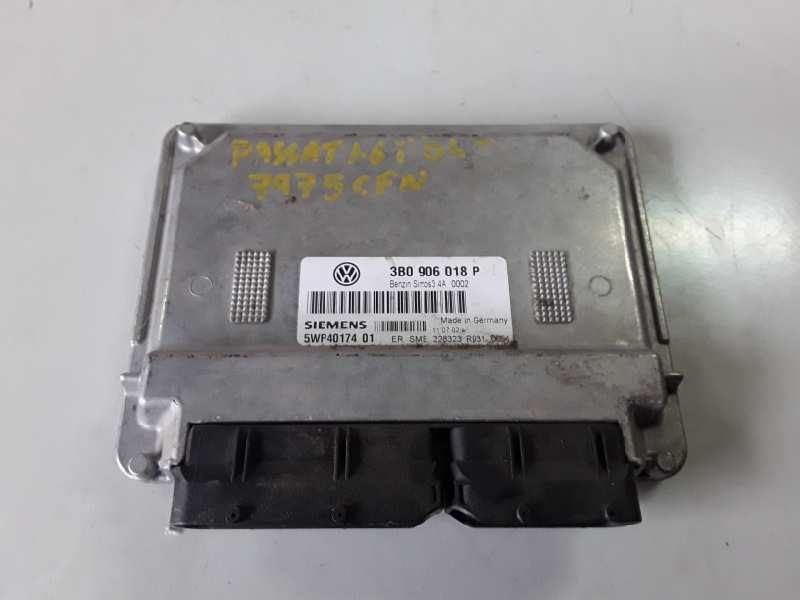 Recambio de centralita motor uce para volkswagen passat berlina (3b3) alz referencia OEM IAM 3B0906018P / 5WP4017401  