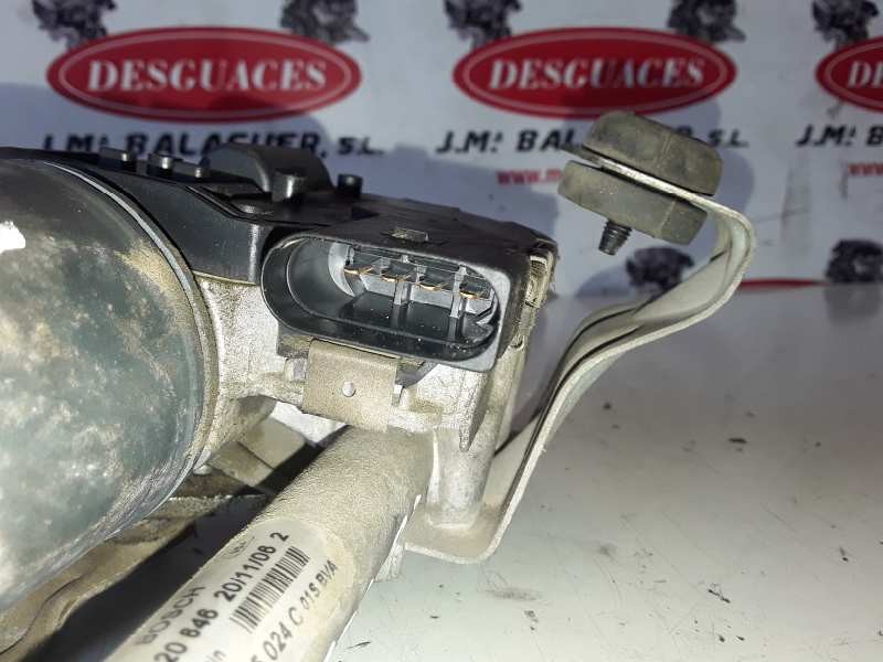 Recambio de motor limpia delantero para seat altea (5p1) bkd referencia OEM IAM 0390241759 / 5P0955120A / 3397020646 / 5P0955024