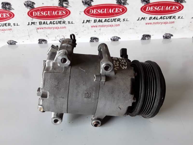 Recambio de compresor aire acondicionado para ford fiesta (cnn) xujb referencia OEM IAM AV1119D629AC  