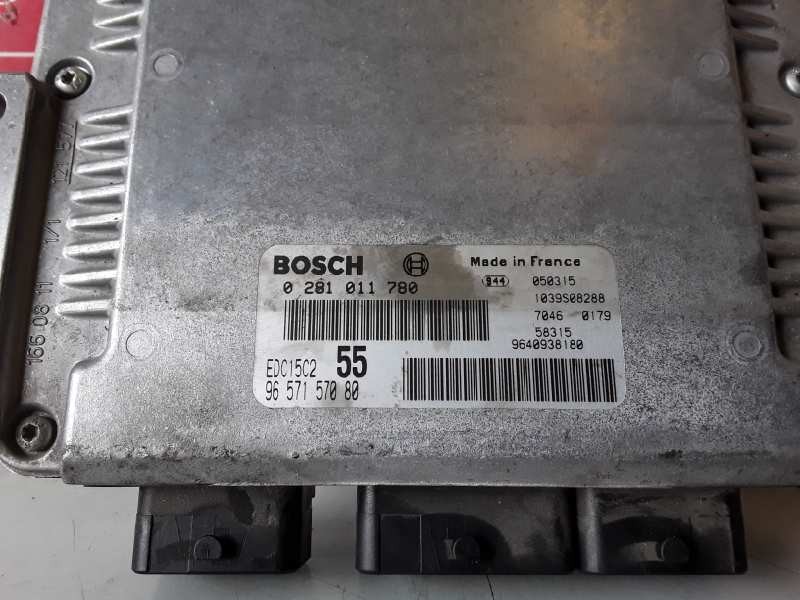 Recambio de centralita motor uce para citroen c5 berlina 4hx referencia OEM IAM 0281011780 / EDC15C2 / 9657157080  