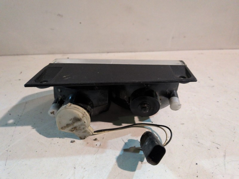Recambio de piloto trasero derecho para opel vivaro f9q760 referencia OEM IAM   