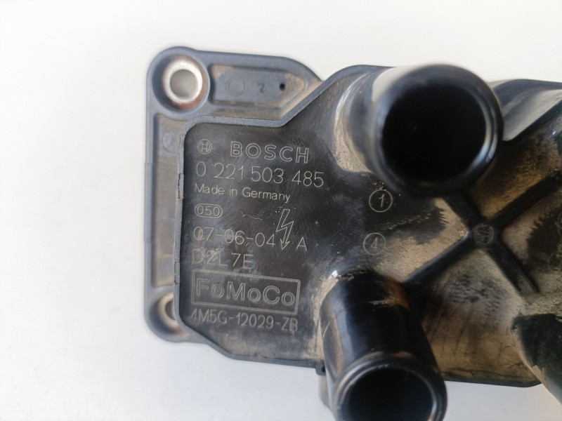 Recambio de bobina encendido para ford fiesta (cbk) a9ja referencia OEM IAM 0221503485  