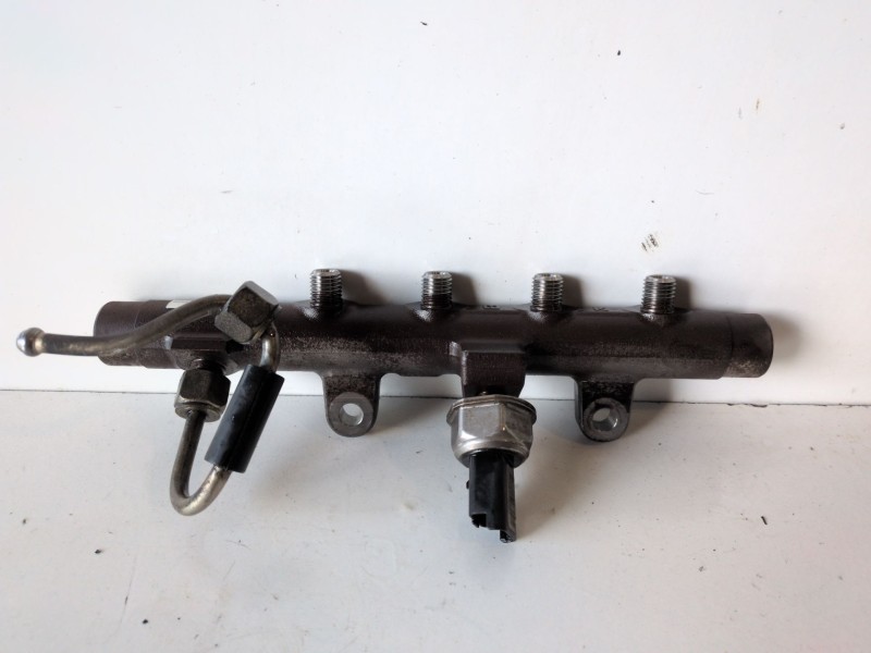 Recambio de rampa inyectora para renault megane ii grandtour k9k732 referencia OEM IAM A2C20001221  