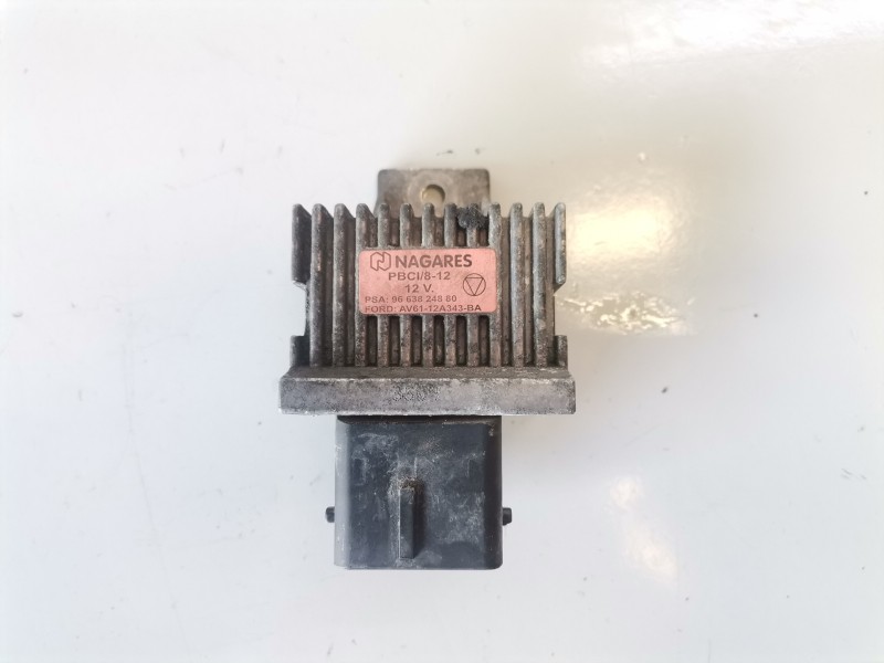 Recambio de caja precalentamiento para peugeot 5008 rh02 referencia OEM IAM AV6112A343BA / 9663824880  