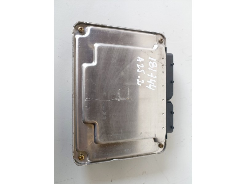 Recambio de centralita motor uce para seat leon (1m1) arl referencia OEM IAM 038906019HK / 0281010985  