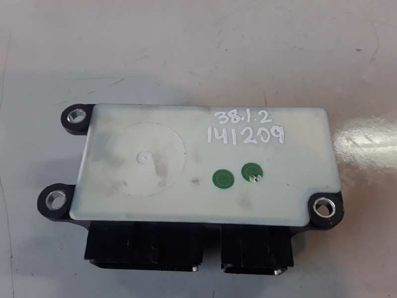 Recambio de centralita airbag para chevrolet cruze z20s1 referencia OEM IAM 13589374/  