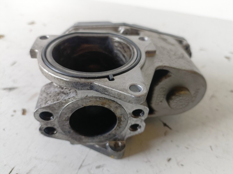 Recambio de valvula egr para audi a4 avant (8k5) caga referencia OEM IAM 03L131501G  