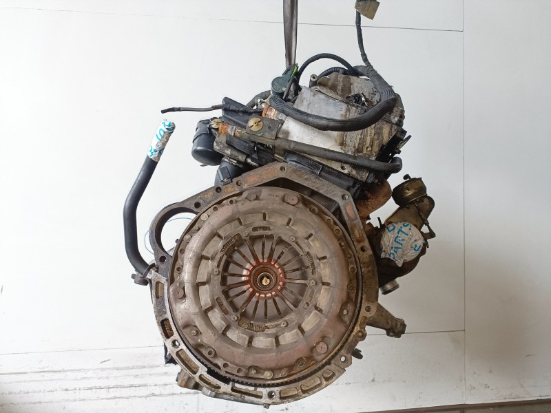 Recambio de motor completo para mercedes-benz vito basic-kombi (639) 646982 referencia OEM IAM 646982  