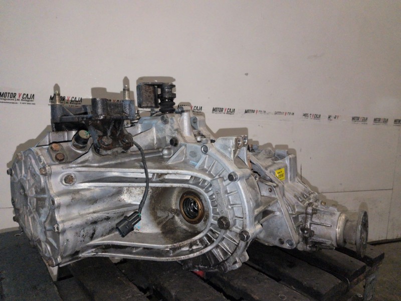 Recambio de caja cambios para hyundai santa fe (sm) g4js referencia OEM IAM Y021202688  