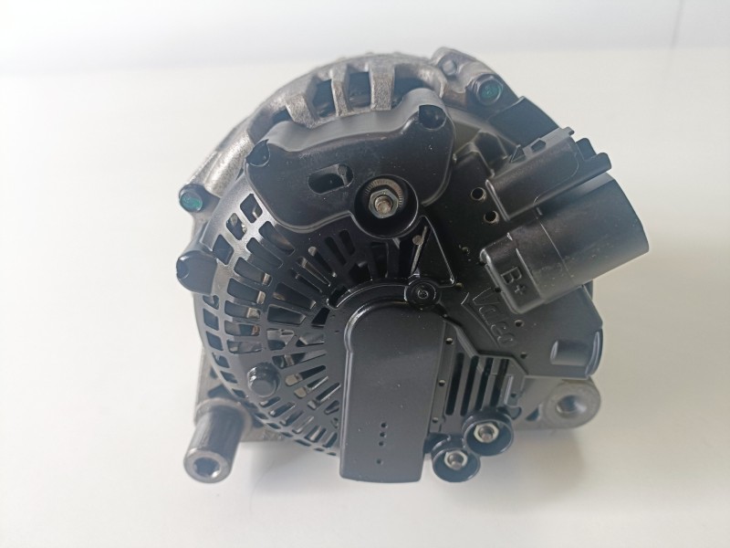 Recambio de alternador para fiat ii scudo (272) combi rhr referencia OEM IAM 0986046240  