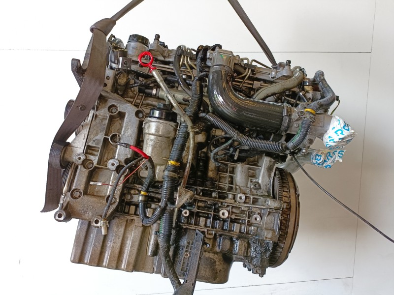 Recambio de motor completo para volvo s60 berlina d5244t referencia OEM IAM D5244T  